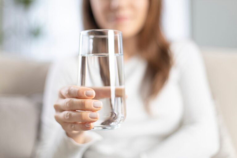 Does Yerba Mate hydrate better than water?