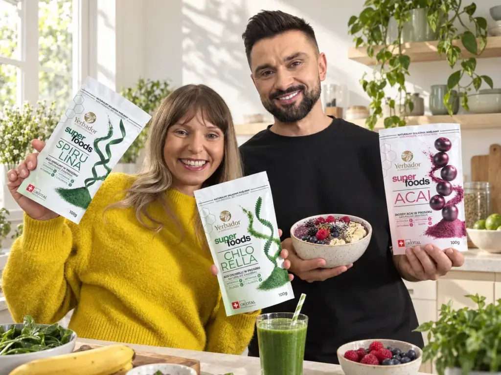 Couple in the kitchen with a bowl and packs of Yerbador superfoods